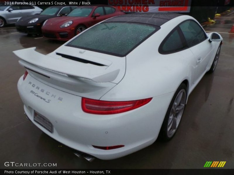 White / Black 2014 Porsche 911 Carrera S Coupe