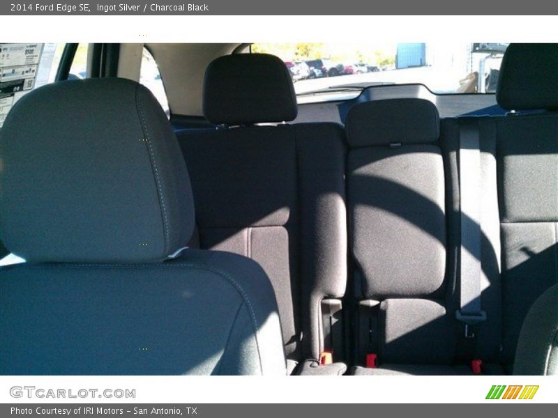 Ingot Silver / Charcoal Black 2014 Ford Edge SE