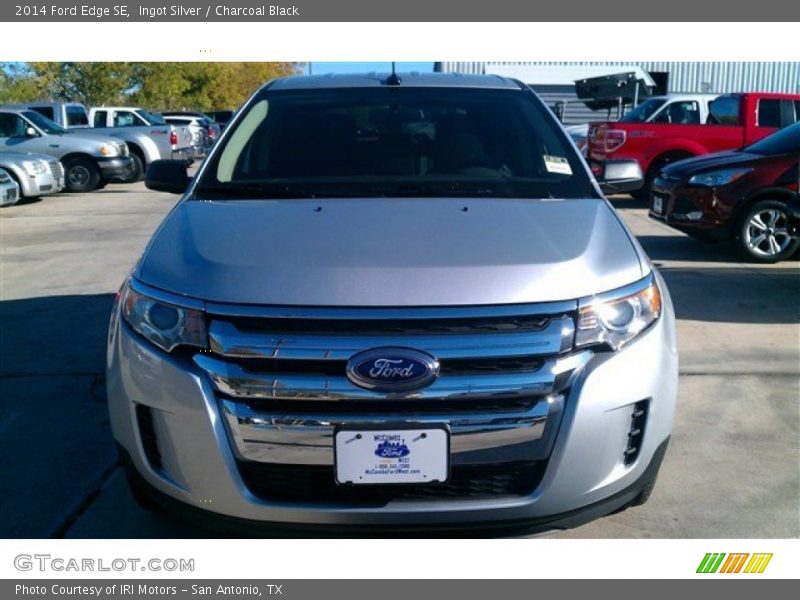 Ingot Silver / Charcoal Black 2014 Ford Edge SE