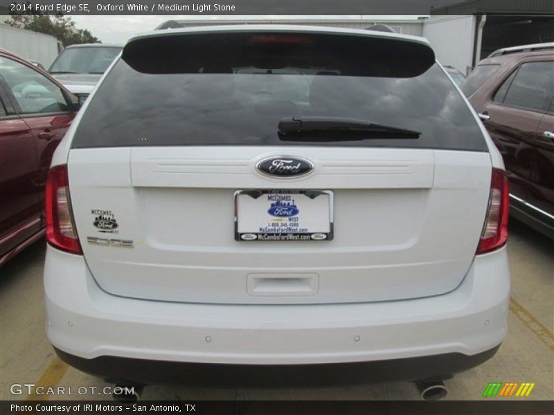 Oxford White / Medium Light Stone 2014 Ford Edge SE