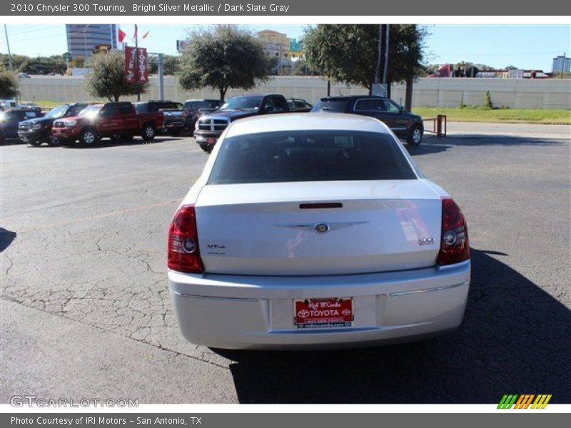 Bright Silver Metallic / Dark Slate Gray 2010 Chrysler 300 Touring