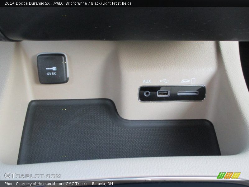 Bright White / Black/Light Frost Beige 2014 Dodge Durango SXT AWD