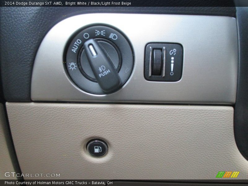 Bright White / Black/Light Frost Beige 2014 Dodge Durango SXT AWD
