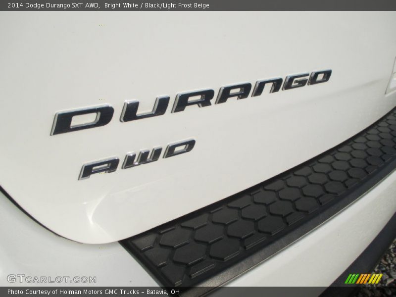 Bright White / Black/Light Frost Beige 2014 Dodge Durango SXT AWD