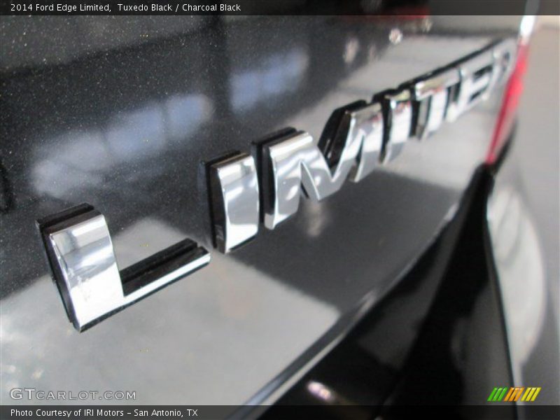 Tuxedo Black / Charcoal Black 2014 Ford Edge Limited