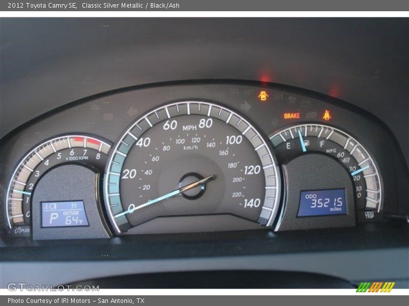 Classic Silver Metallic / Black/Ash 2012 Toyota Camry SE