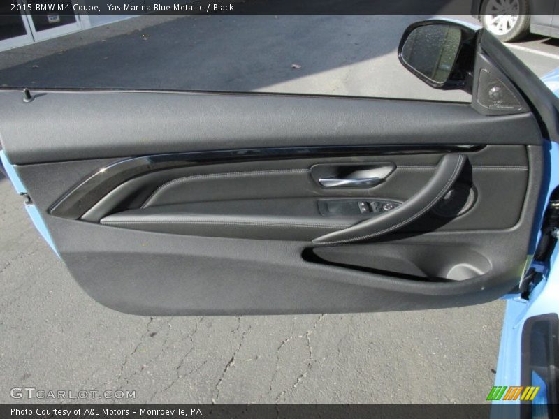 Yas Marina Blue Metallic / Black 2015 BMW M4 Coupe