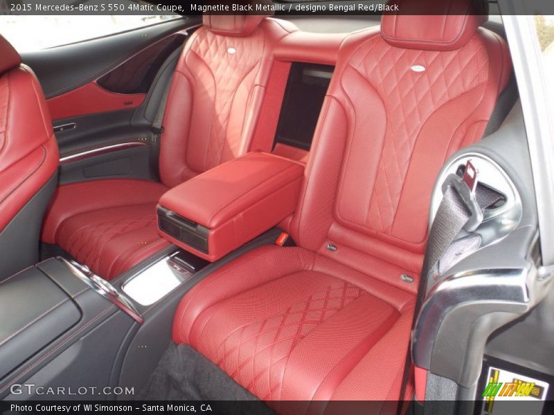Magnetite Black Metallic / designo Bengal Red/Black 2015 Mercedes-Benz S 550 4Matic Coupe