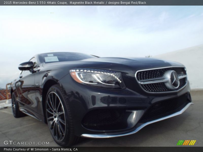 Magnetite Black Metallic / designo Bengal Red/Black 2015 Mercedes-Benz S 550 4Matic Coupe