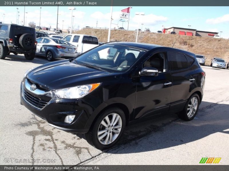 Ash Black / Taupe 2011 Hyundai Tucson Limited AWD