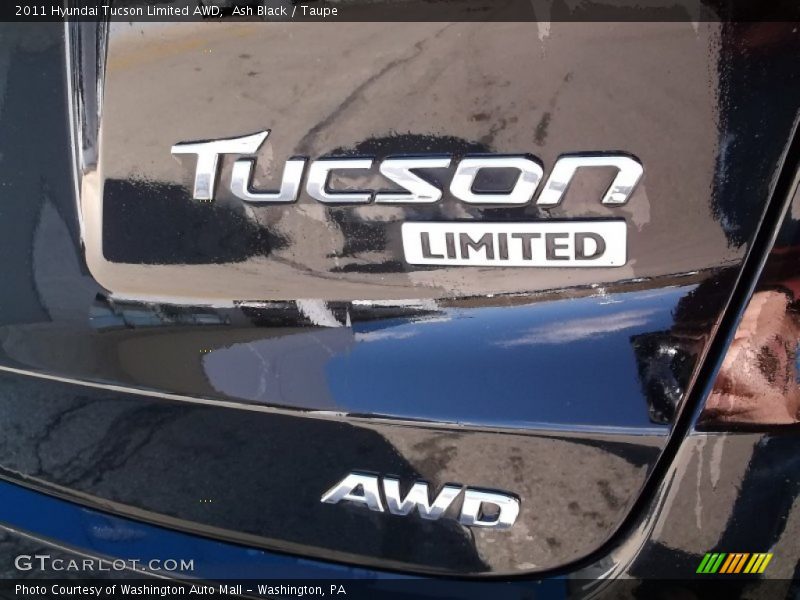 Ash Black / Taupe 2011 Hyundai Tucson Limited AWD