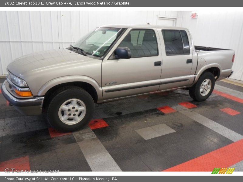 Sandalwood Metallic / Graphite 2002 Chevrolet S10 LS Crew Cab 4x4