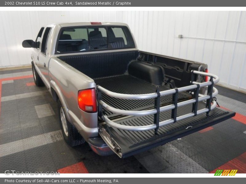 Sandalwood Metallic / Graphite 2002 Chevrolet S10 LS Crew Cab 4x4