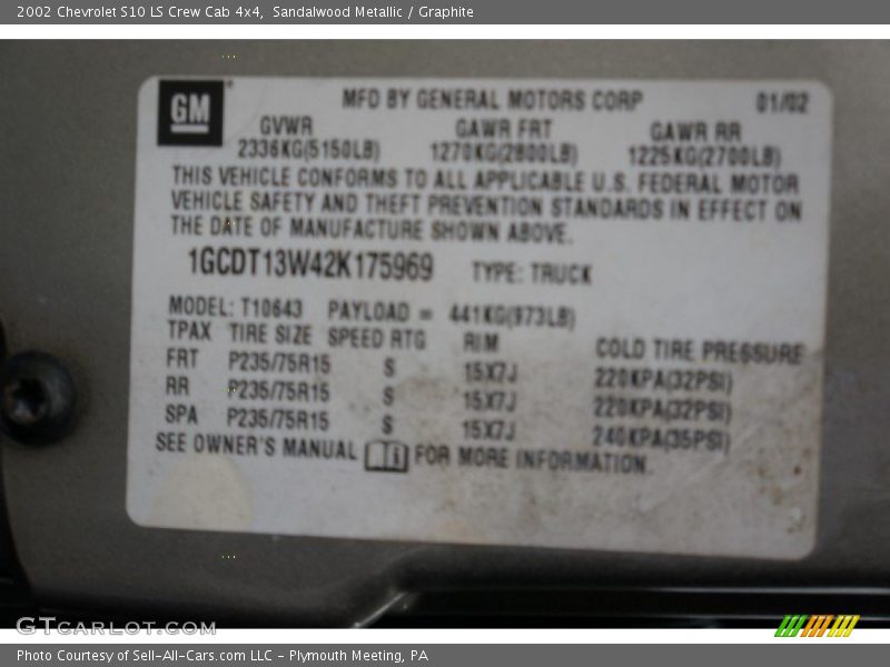 Sandalwood Metallic / Graphite 2002 Chevrolet S10 LS Crew Cab 4x4