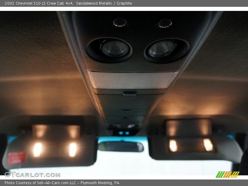 Sandalwood Metallic / Graphite 2002 Chevrolet S10 LS Crew Cab 4x4