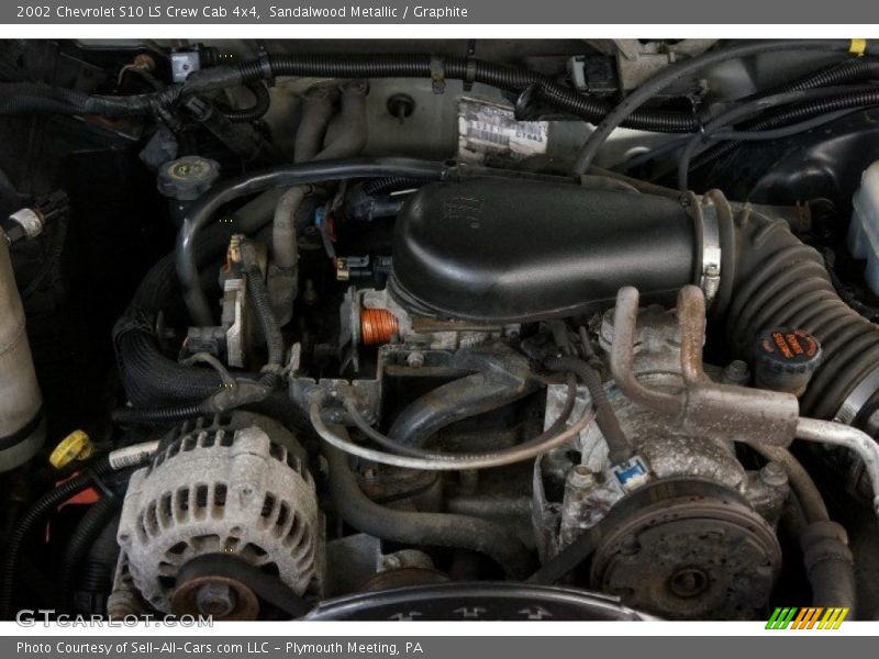 Sandalwood Metallic / Graphite 2002 Chevrolet S10 LS Crew Cab 4x4