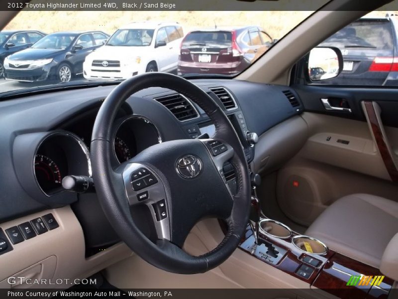Black / Sand Beige 2012 Toyota Highlander Limited 4WD