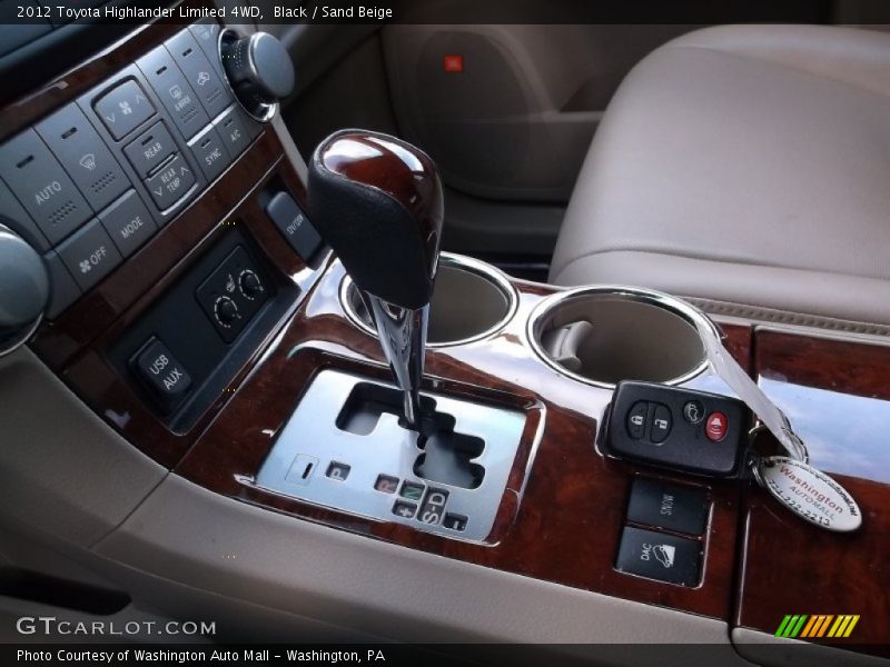 Black / Sand Beige 2012 Toyota Highlander Limited 4WD