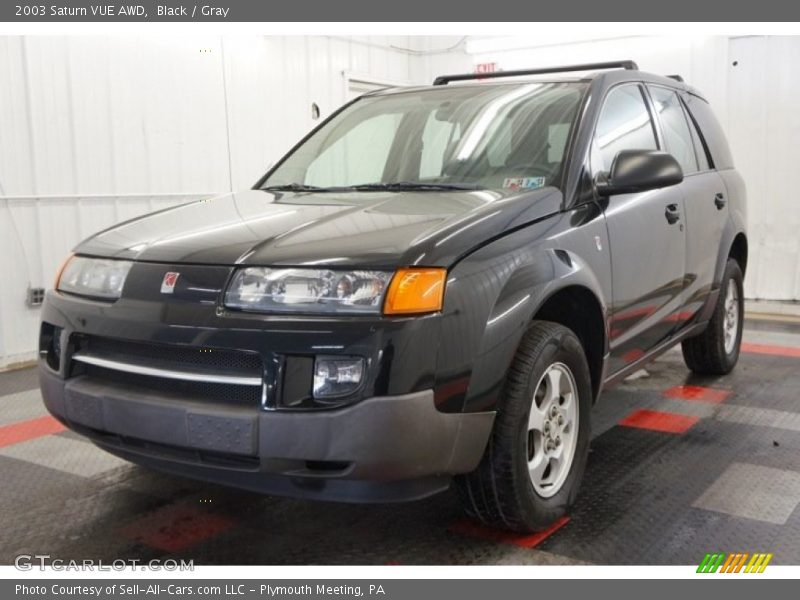 Black / Gray 2003 Saturn VUE AWD