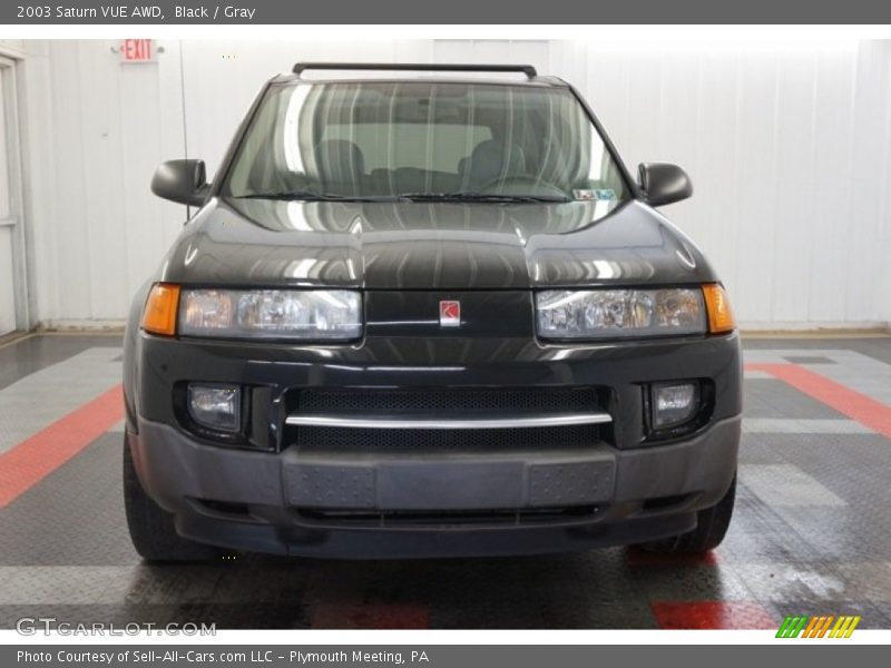 Black / Gray 2003 Saturn VUE AWD