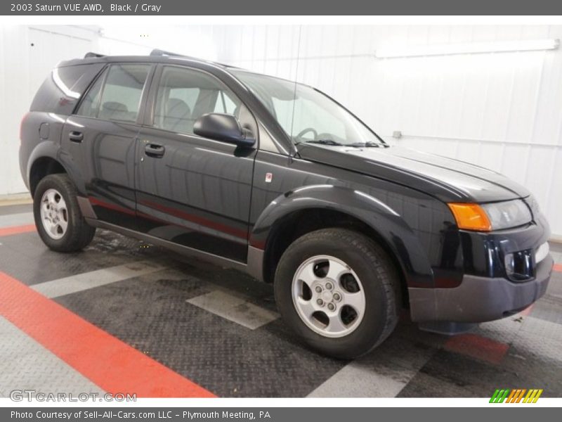 Black / Gray 2003 Saturn VUE AWD