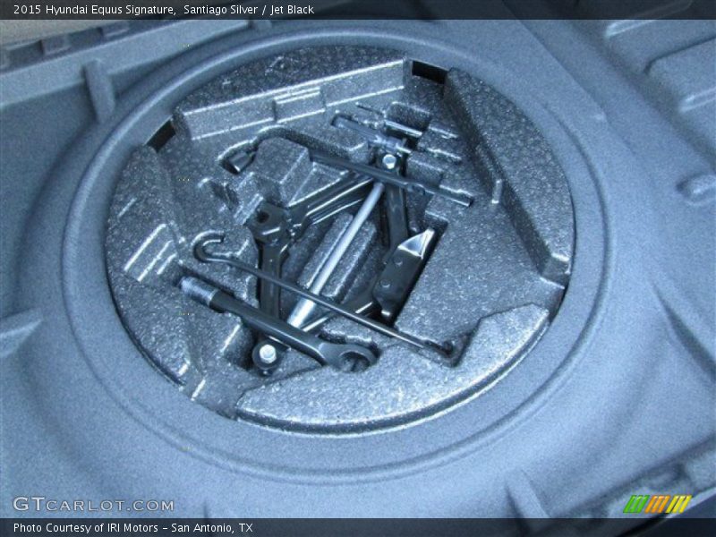 Santiago Silver / Jet Black 2015 Hyundai Equus Signature