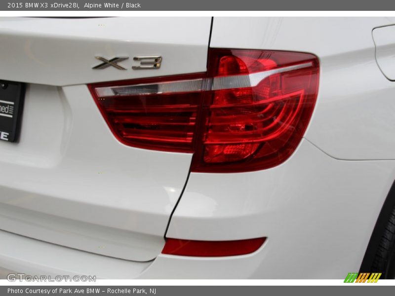 Alpine White / Black 2015 BMW X3 xDrive28i
