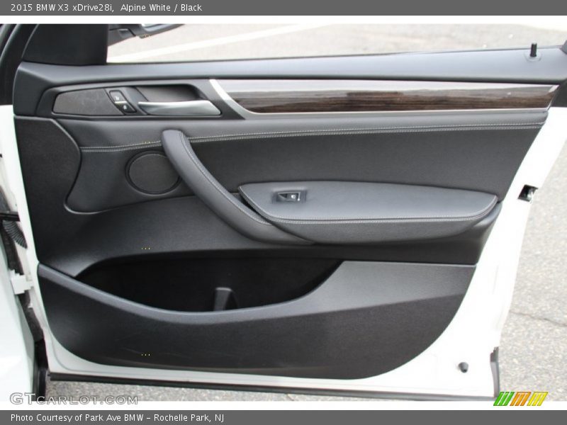 Alpine White / Black 2015 BMW X3 xDrive28i