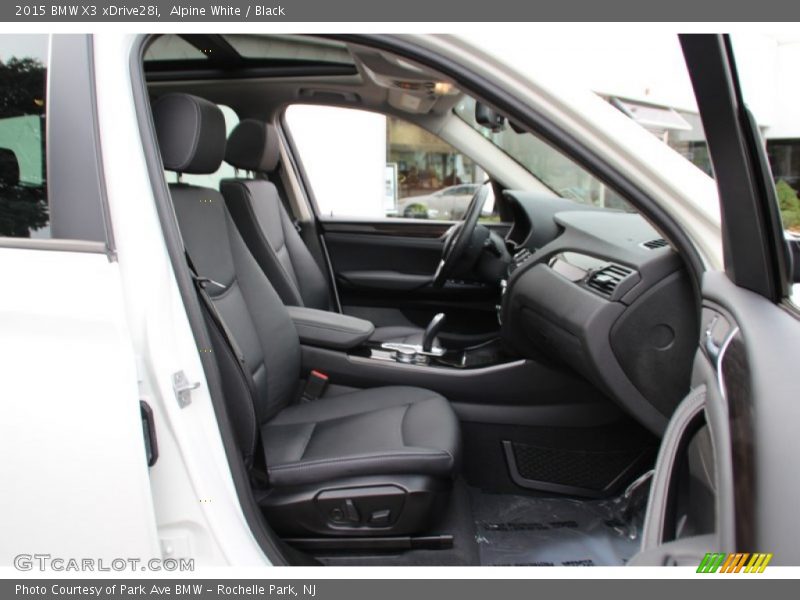 Alpine White / Black 2015 BMW X3 xDrive28i