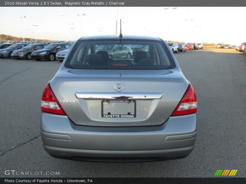 Magnetic Gray Metallic / Charcoal 2010 Nissan Versa 1.8 S Sedan
