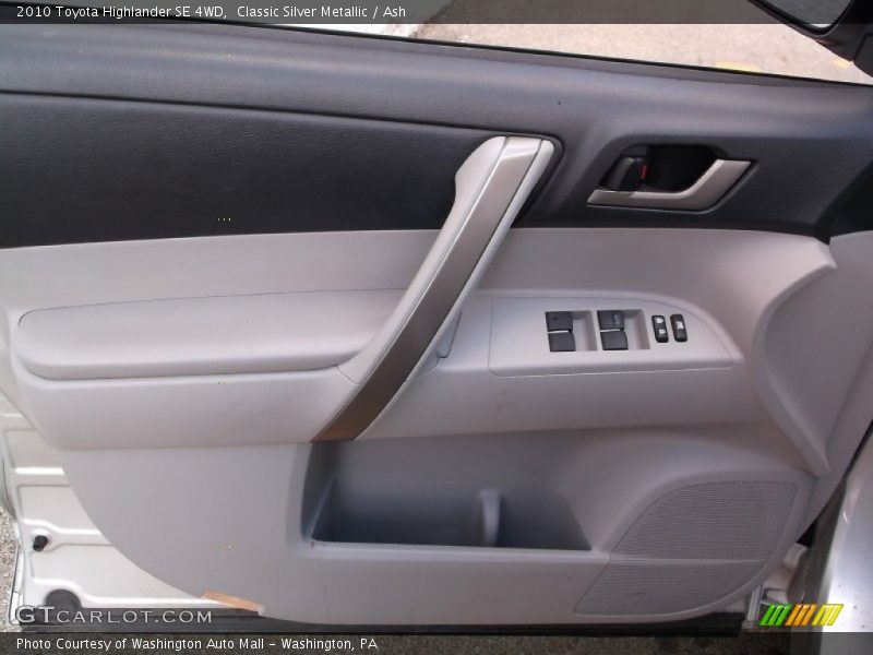 Classic Silver Metallic / Ash 2010 Toyota Highlander SE 4WD