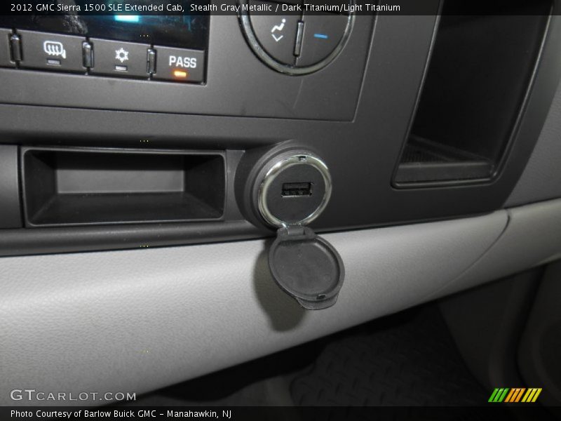 Stealth Gray Metallic / Dark Titanium/Light Titanium 2012 GMC Sierra 1500 SLE Extended Cab