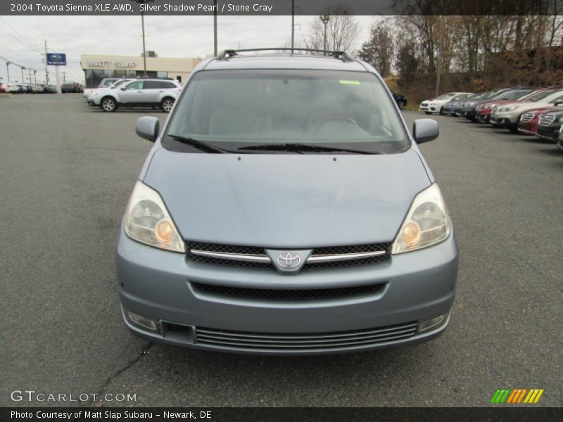 Silver Shadow Pearl / Stone Gray 2004 Toyota Sienna XLE AWD
