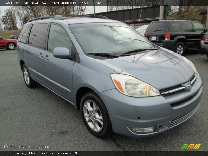 Silver Shadow Pearl / Stone Gray 2004 Toyota Sienna XLE AWD