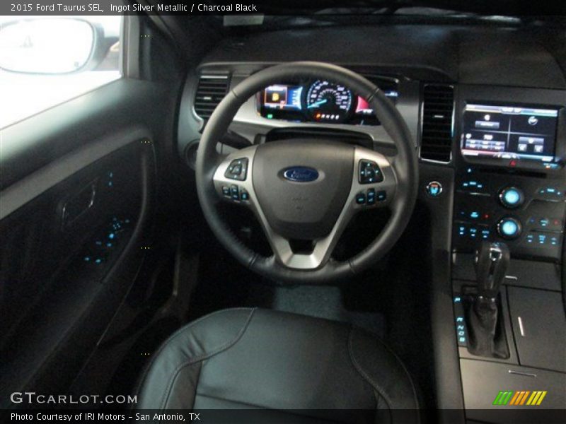 Ingot Silver Metallic / Charcoal Black 2015 Ford Taurus SEL
