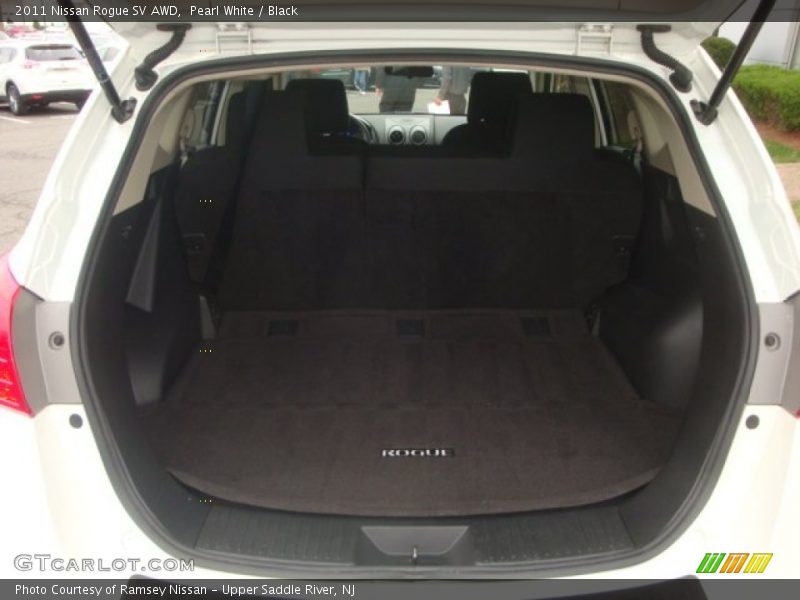 Pearl White / Black 2011 Nissan Rogue SV AWD
