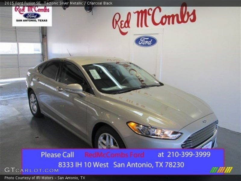 Tectonic Silver Metallic / Charcoal Black 2015 Ford Fusion SE