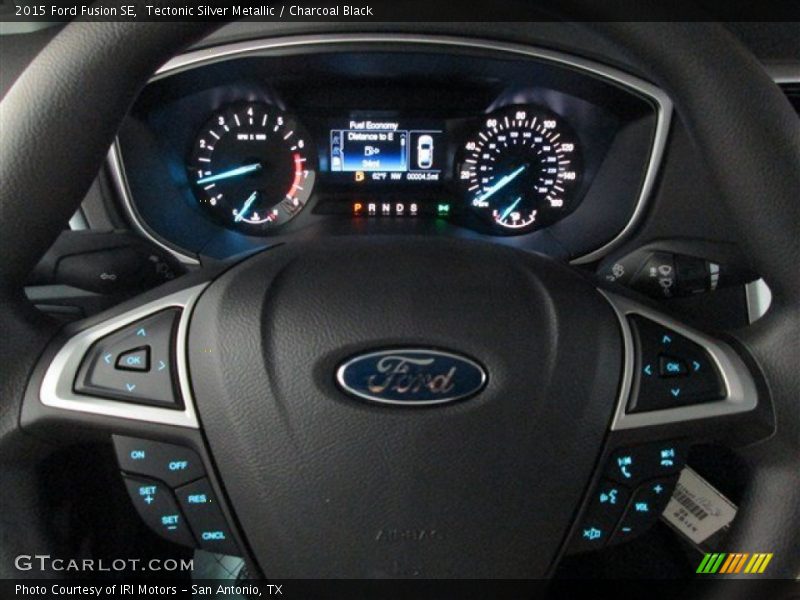 Tectonic Silver Metallic / Charcoal Black 2015 Ford Fusion SE