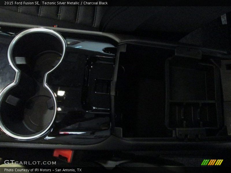 Tectonic Silver Metallic / Charcoal Black 2015 Ford Fusion SE