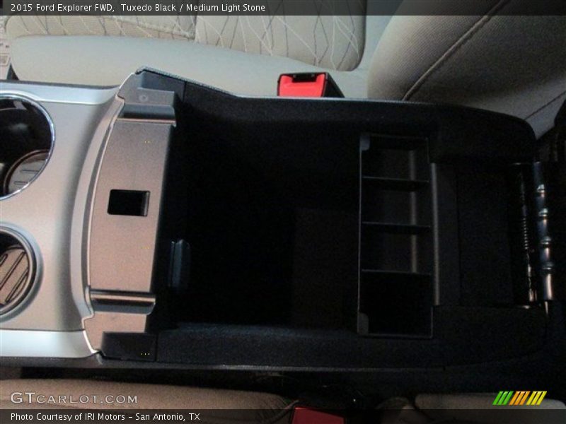 Tuxedo Black / Medium Light Stone 2015 Ford Explorer FWD