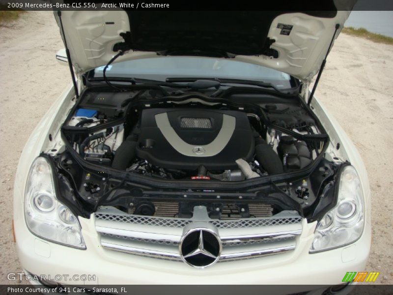 Arctic White / Cashmere 2009 Mercedes-Benz CLS 550