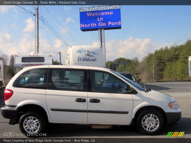 Stone White / Medium Slate Gray 2006 Dodge Caravan SE