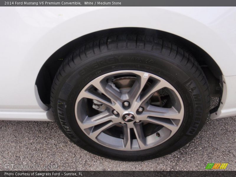 White / Medium Stone 2014 Ford Mustang V6 Premium Convertible