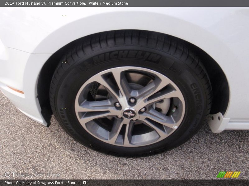  2014 Mustang V6 Premium Convertible Wheel