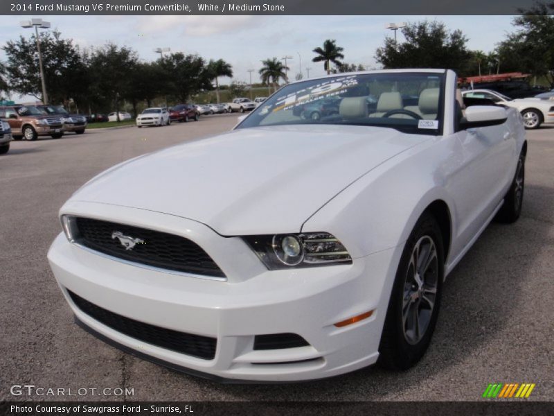 Front 3/4 View of 2014 Mustang V6 Premium Convertible