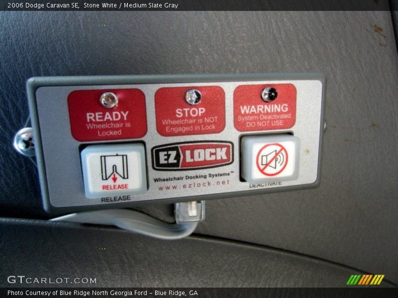 Stone White / Medium Slate Gray 2006 Dodge Caravan SE