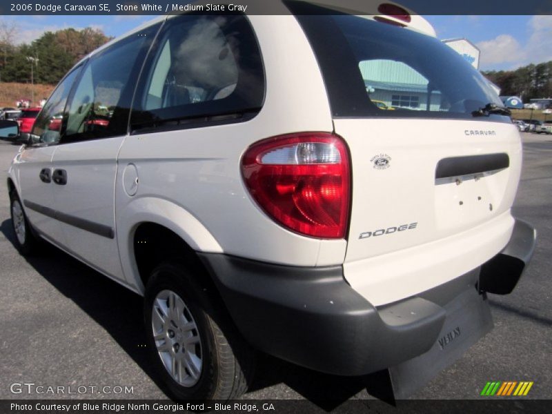Stone White / Medium Slate Gray 2006 Dodge Caravan SE