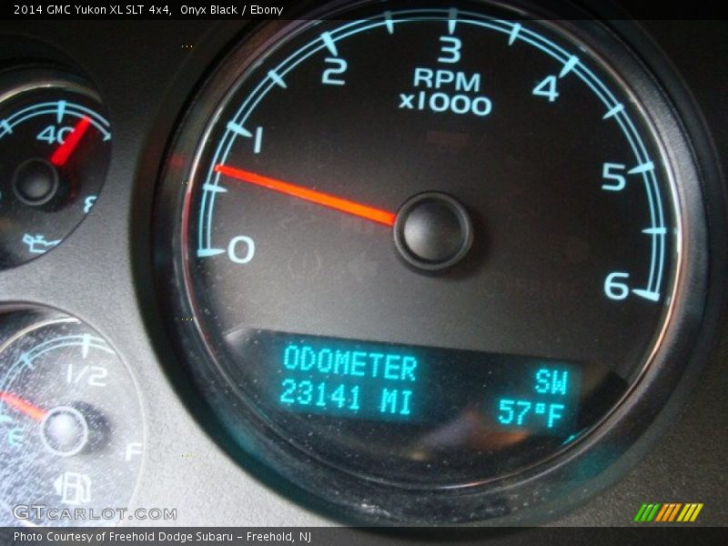 Onyx Black / Ebony 2014 GMC Yukon XL SLT 4x4