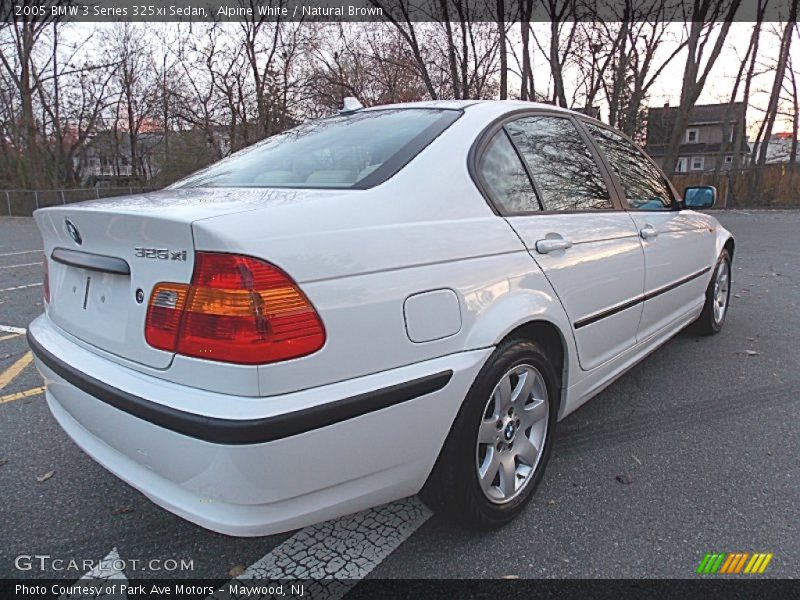 Alpine White / Natural Brown 2005 BMW 3 Series 325xi Sedan