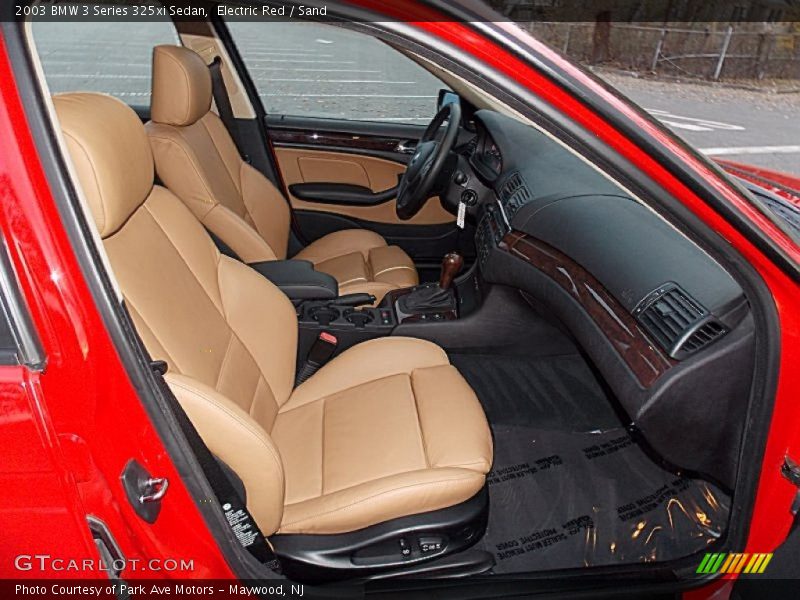 Front Seat of 2003 3 Series 325xi Sedan